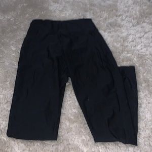 silky smooth shinny leggings